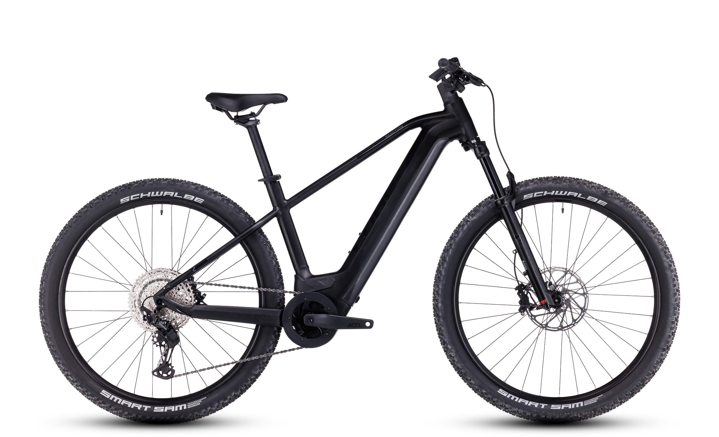 Reaction Hybrid SLX 750